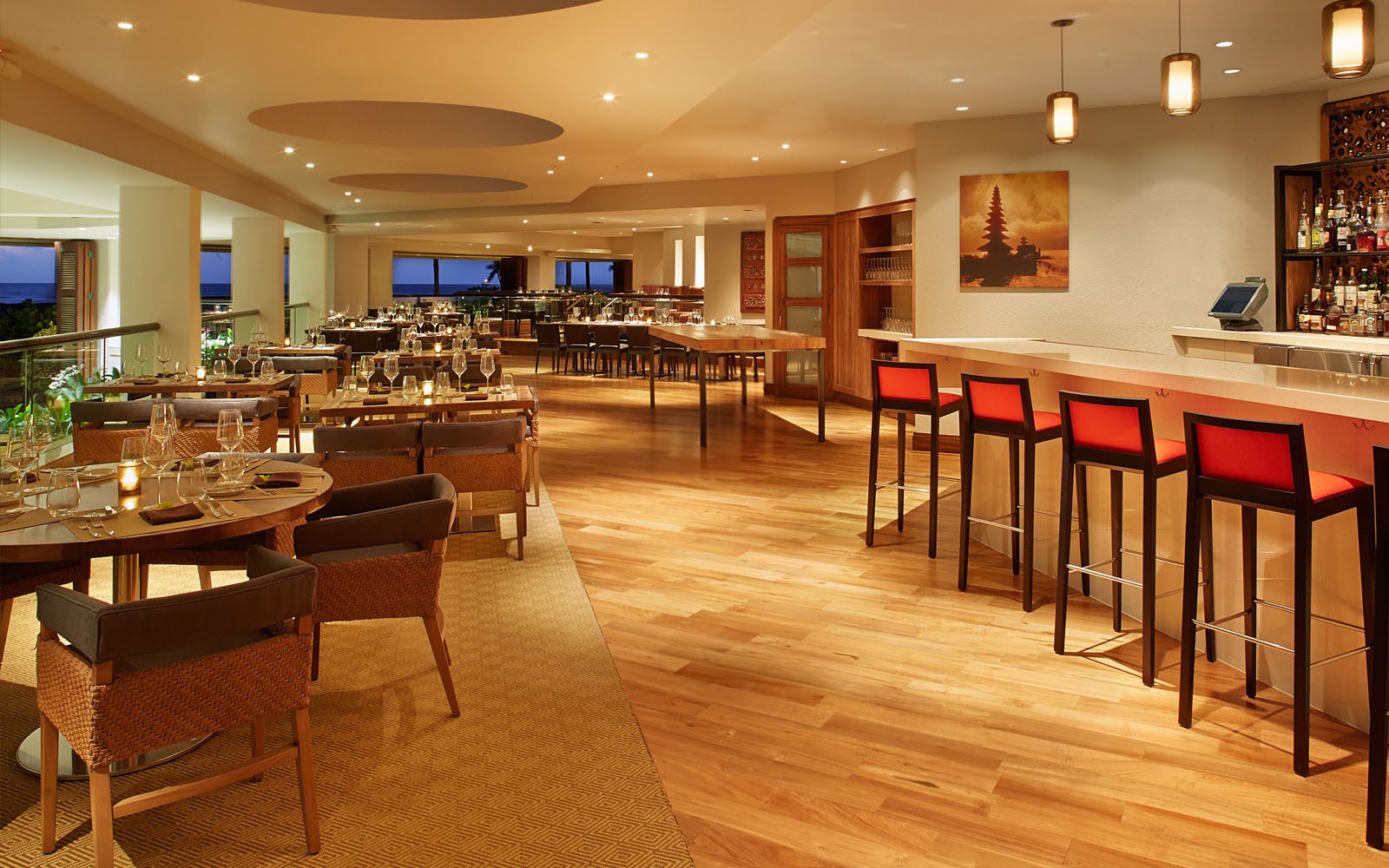 Interior photo of the Bali Oceanfront