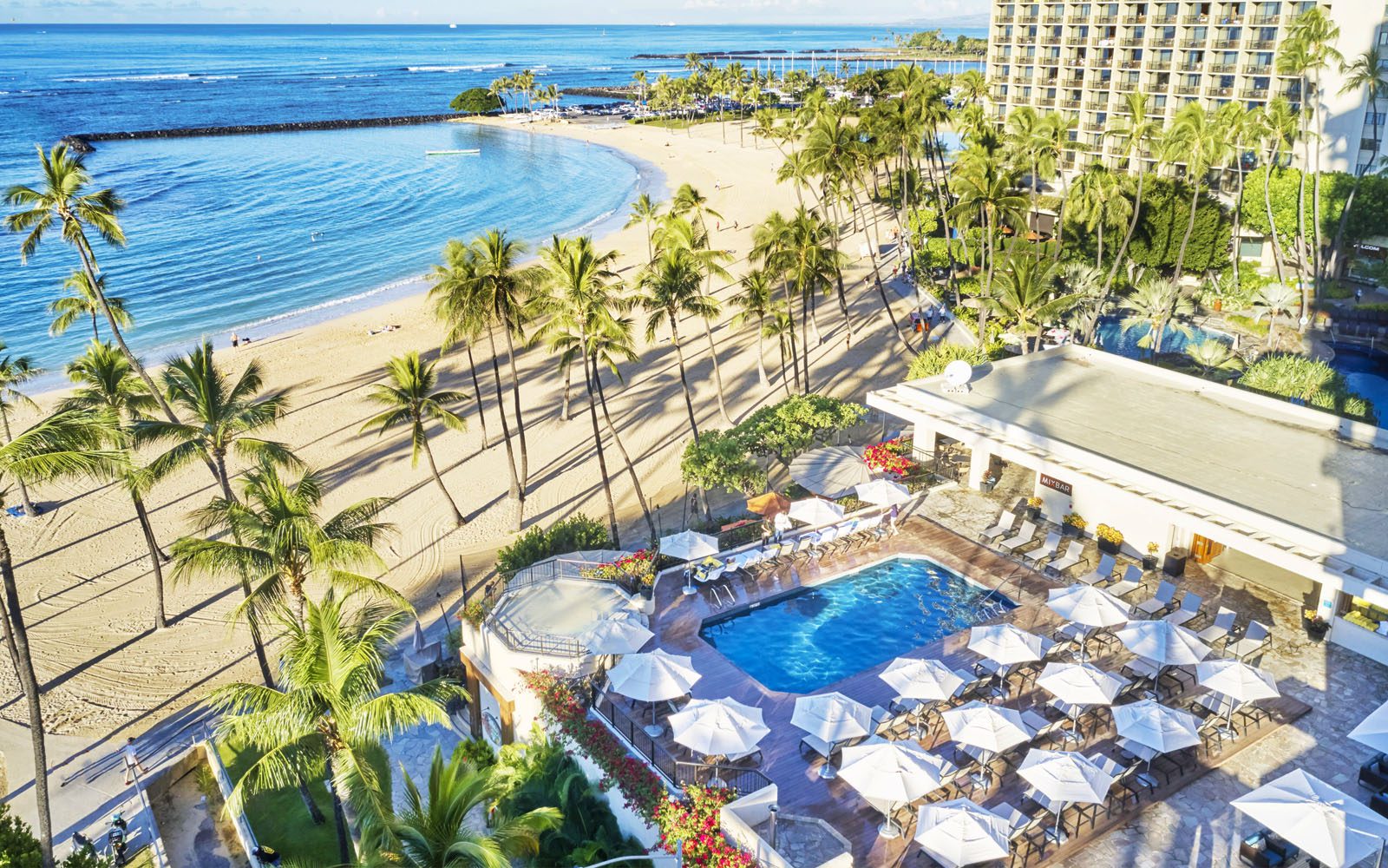 Aerial photo of the Alii Pool Terrace with beach and ocean view