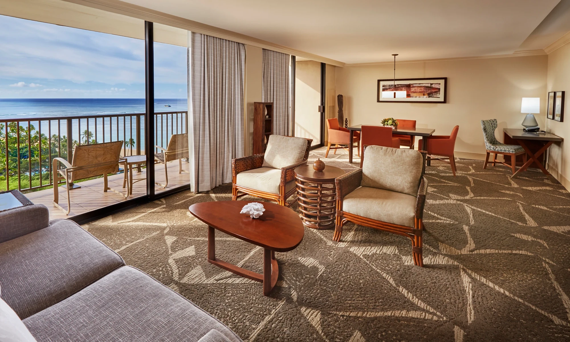 Diamond Head Tower in the Hilton Hawaiian Village