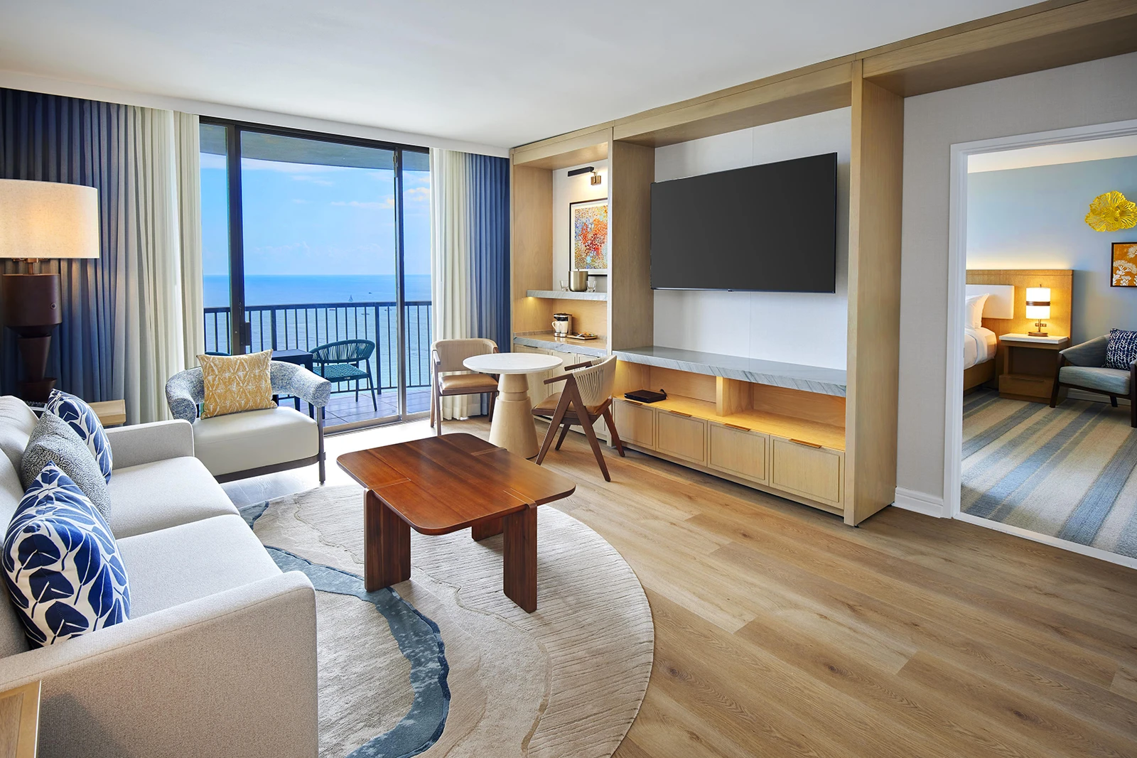 Rainbow Ocean Front One Bedroom Suite