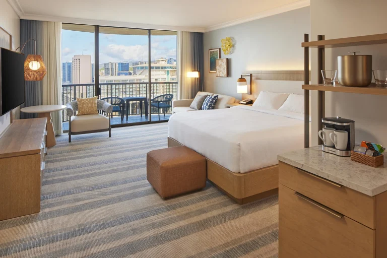 Rainbow Kai Lagoon View King Bed Room