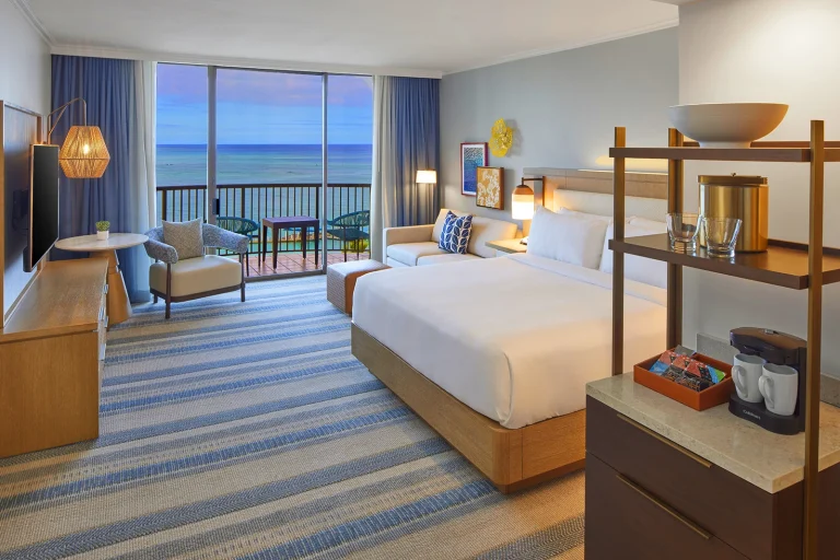 Rainbow Kai Oceanfront King